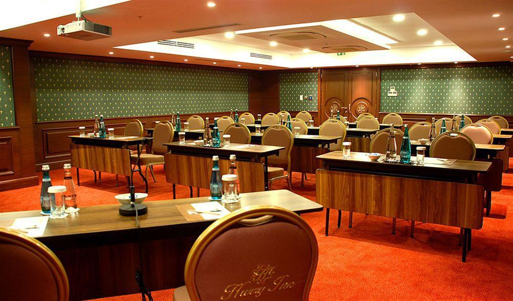 Hurry Inn Merter Istanbul Exterior foto