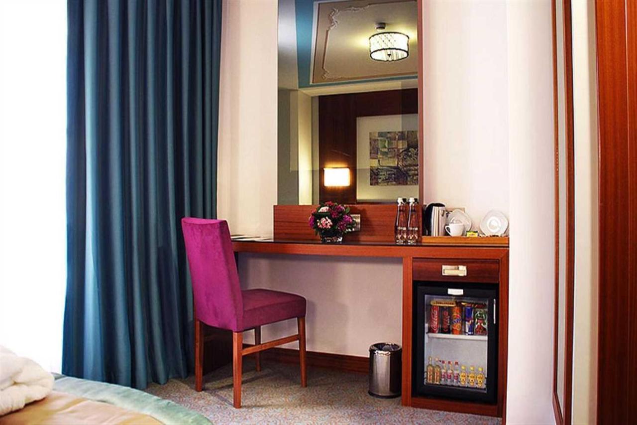 Hurry Inn Merter Istanbul Exterior foto